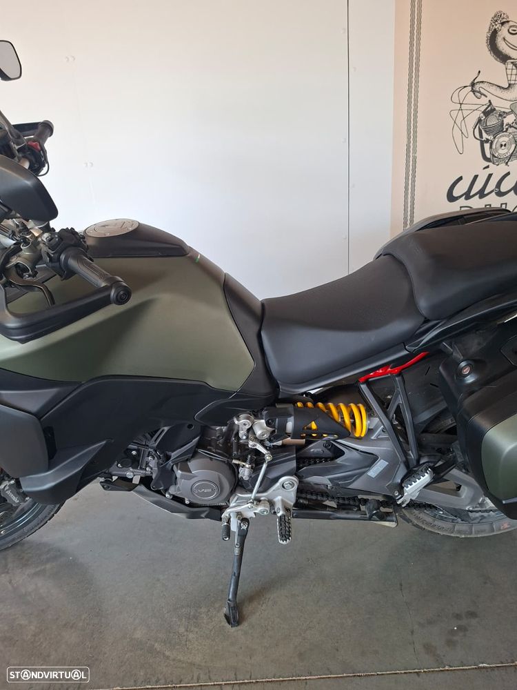 Ducati Multistrada V2 S - 10