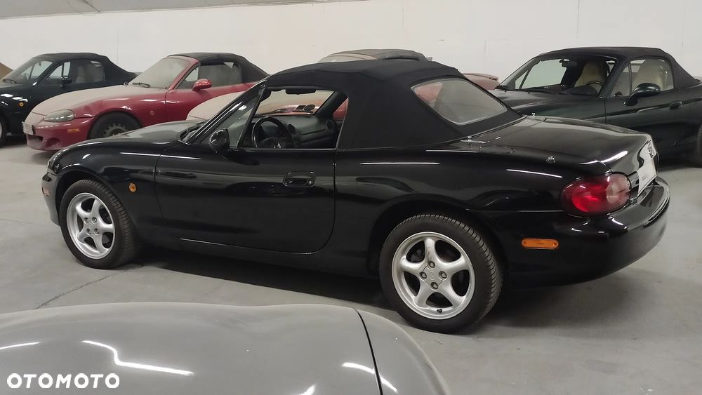 Mazda MX-5 1.6i 16V - 11