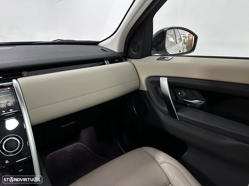 Land Rover Discovery Sport D150 - 12