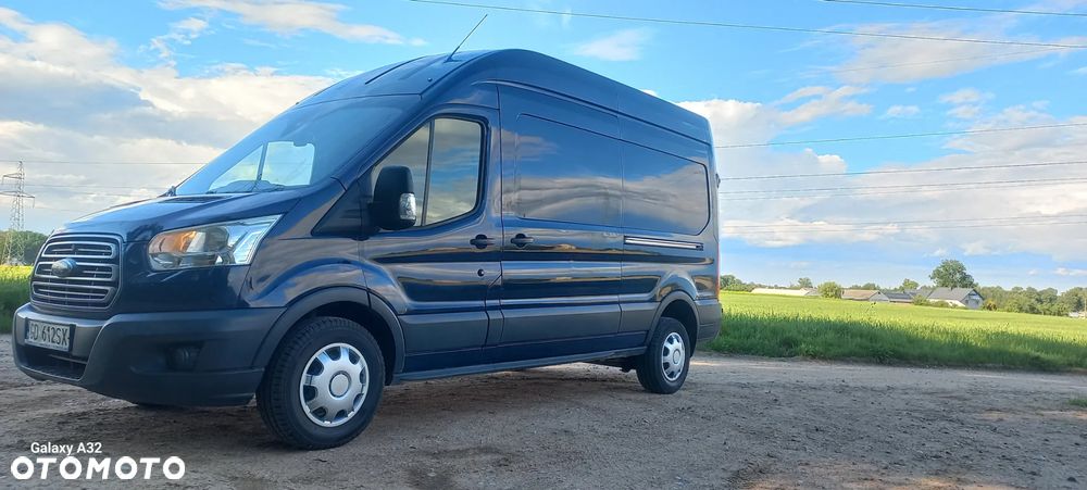 Ford Transit - 12