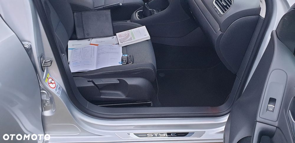 Volkswagen Golf 1.4 TSI Style - 21