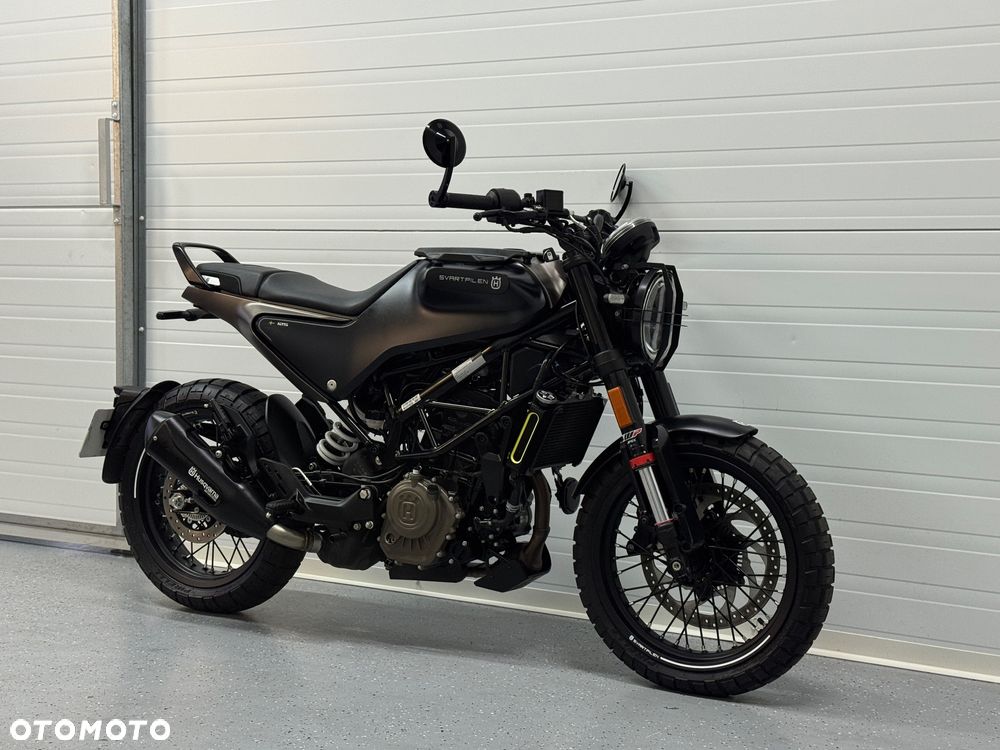 Husqvarna Svartpilen - 1