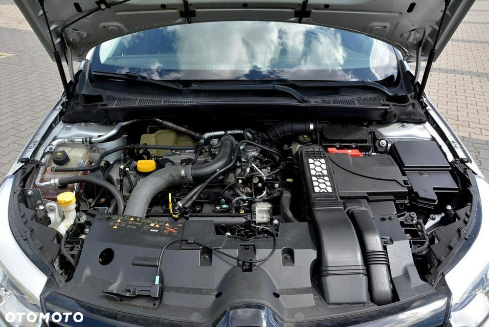 Renault Megane 1.2 Energy TCe Business - 32