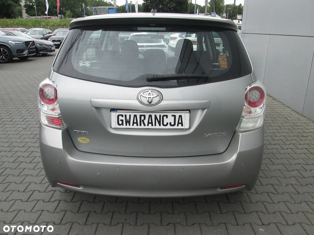 Toyota Verso 2.0 D-4D Life - 29