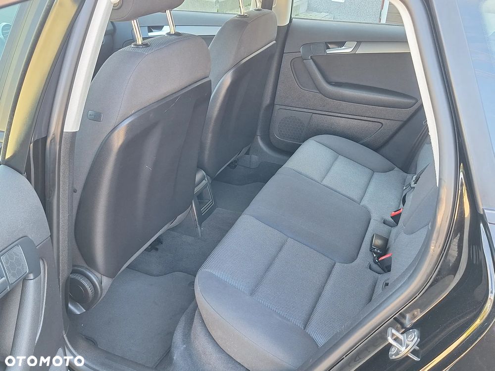 Audi A3 Sportback 1.6 Ambiente - 12
