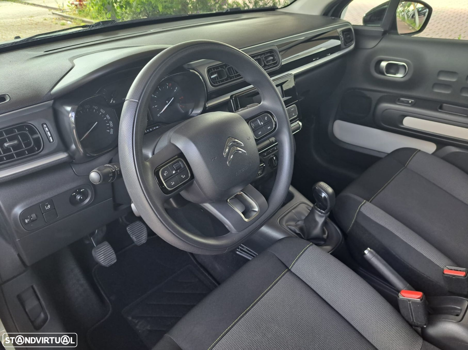 Citroën C3 1.2 PureTech Feel - 8