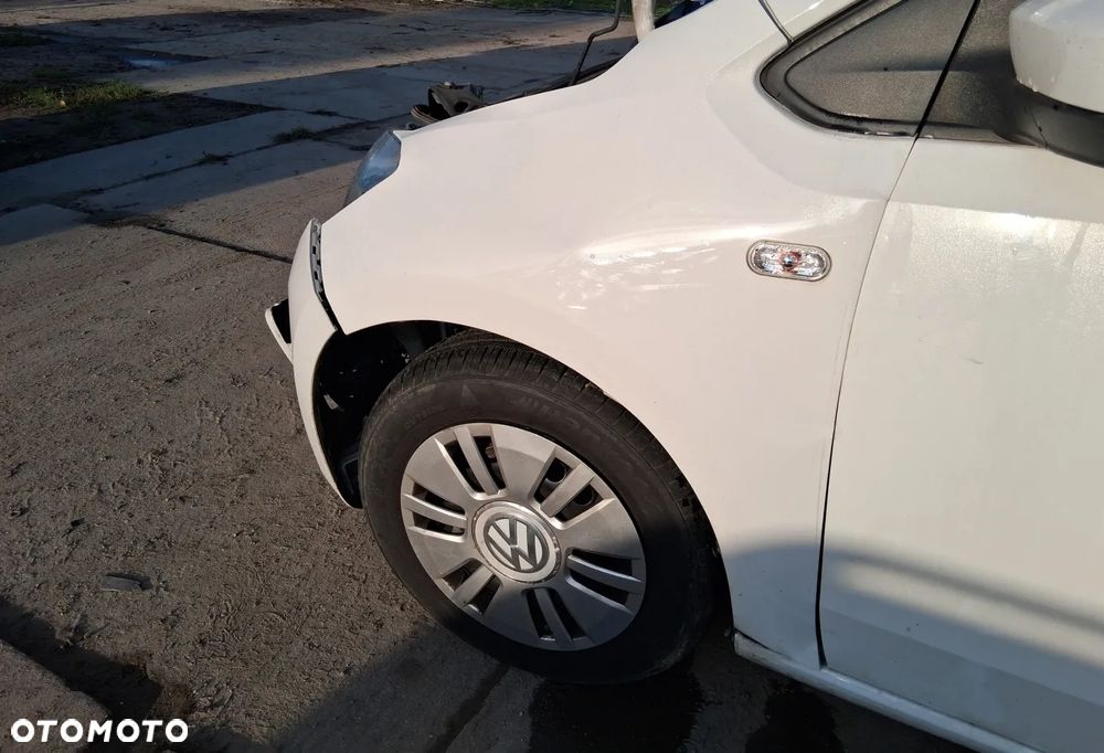 Volkswagen up! 1.0 move - 14