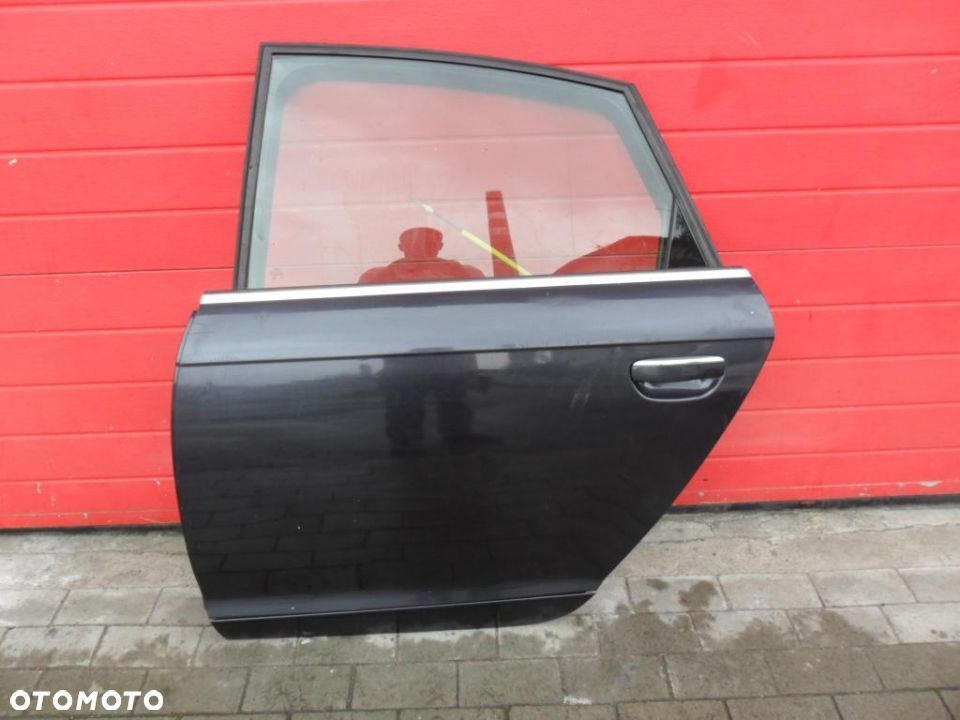 DRZWI AUDI A6 C6 4F0 2004-2011 SEDAN - 1