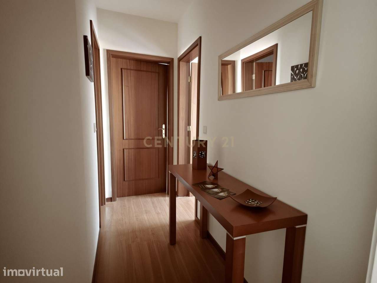 Apartamento T2 com Vista Mar e Excelente Exposição Solar - Grande imagem: 5/11