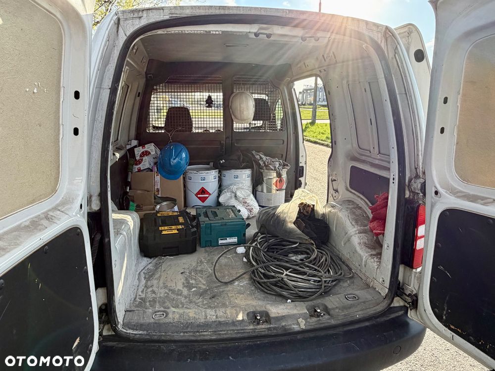 Volkswagen Caddy - 5