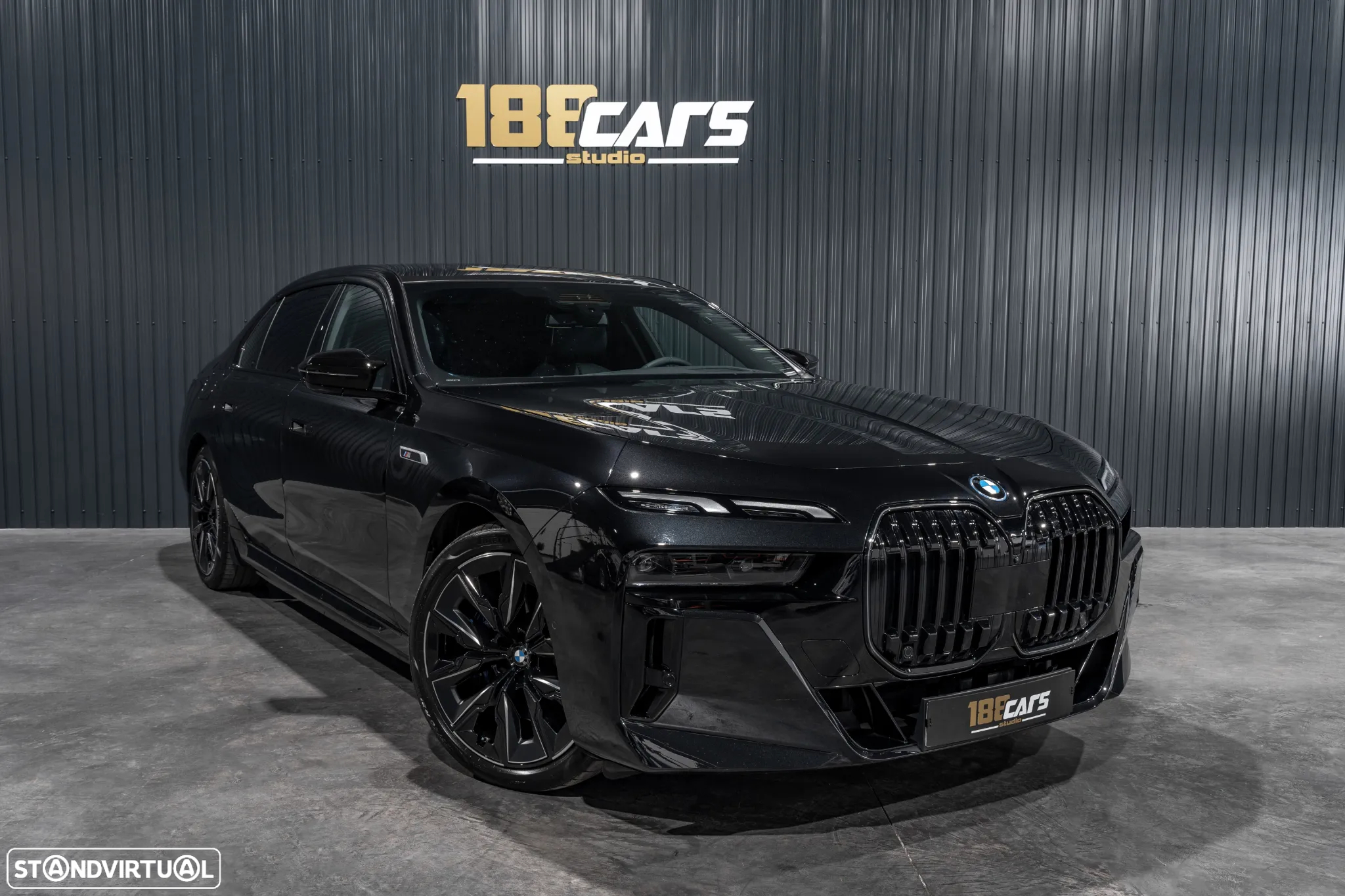 BMW 750 750e xDrive Pack Desportivo M - 47