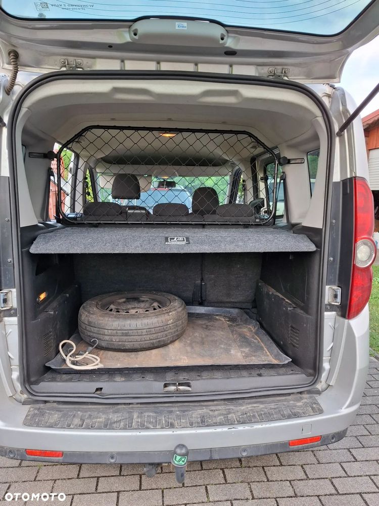 Opel Combo - 11