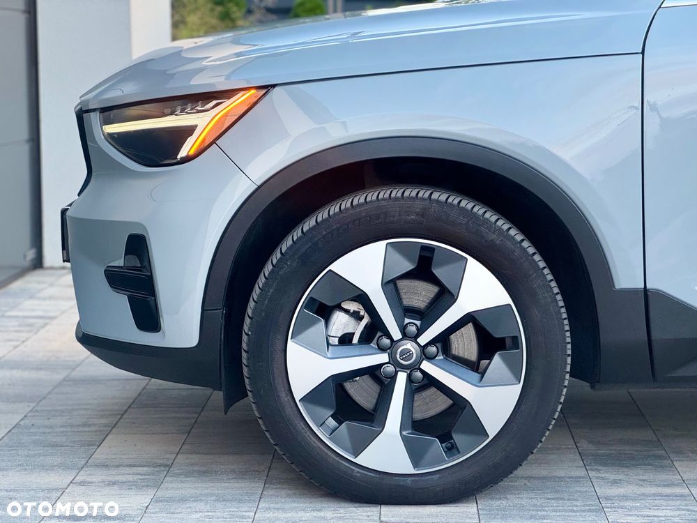 Volvo XC 40 B5 AWD Ultimate Dark - 13