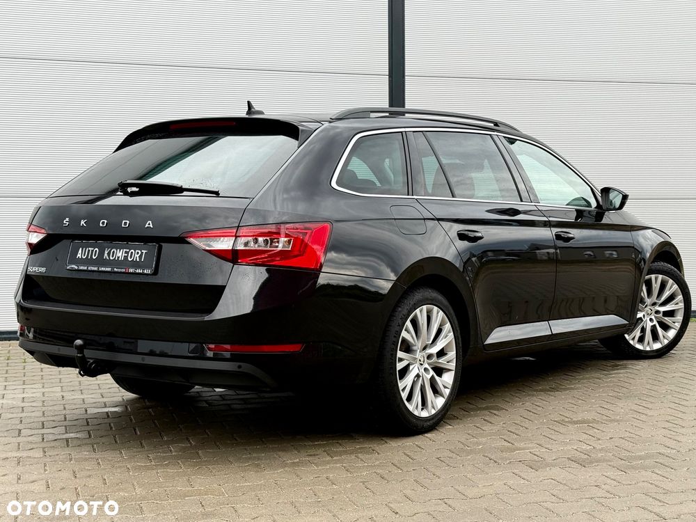 Skoda Superb 2.0 TDI DSG Premium Edition - 15