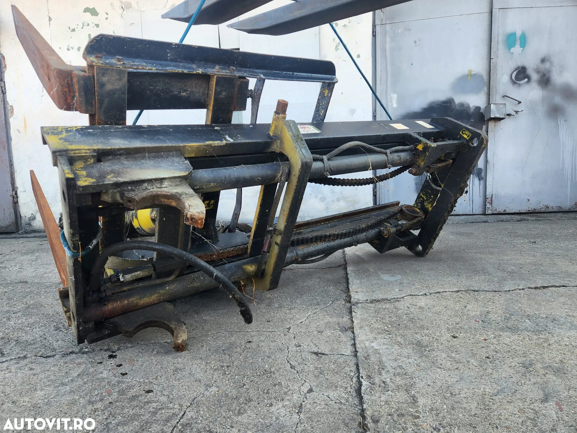 Catarg/Master Stivuitor Mitsubishi Model 90-2000 Complet Absolut Ridicare 4 m Sarcina 3500 Kg - Dez - 2