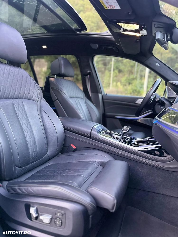 BMW X7 xDrive40d MHEV - 12