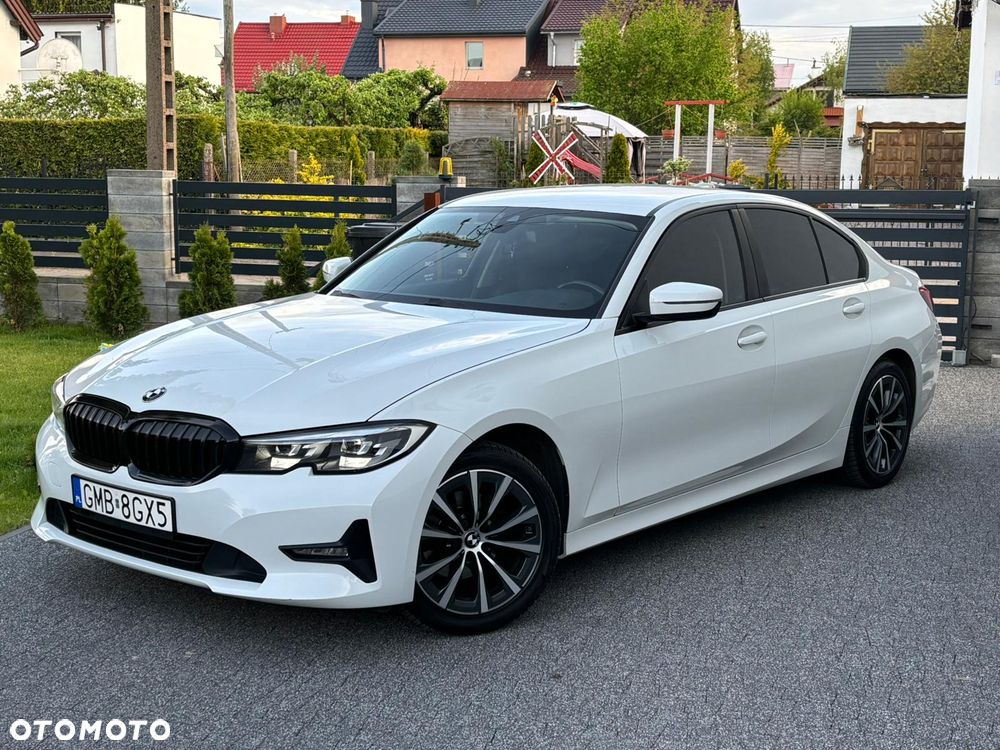 BMW Seria 3 318i - 3