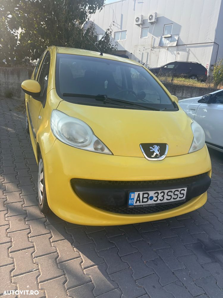 Peugeot 107 - 1