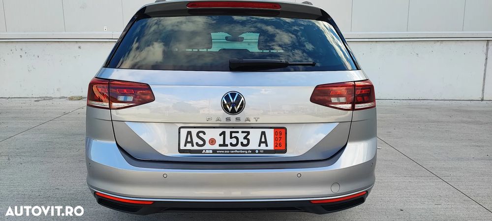 Volkswagen Passat 2.0 TDI SCR DSG Business - 18