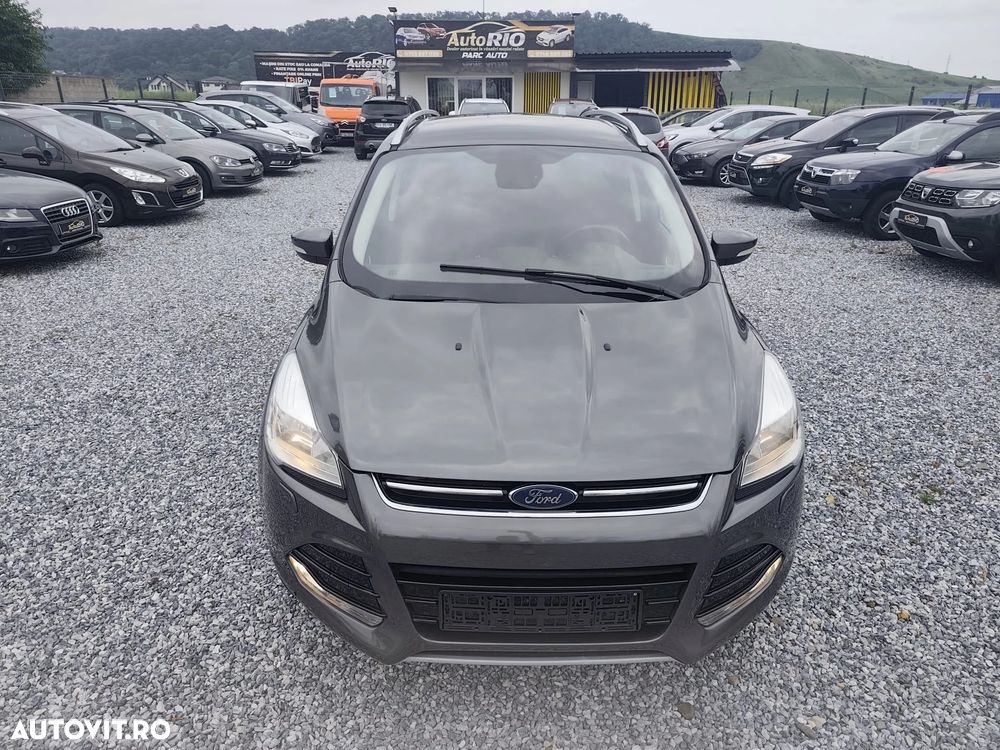 Ford Kuga 2.0 TDCi 4x4 Aut. Business Edition - 4