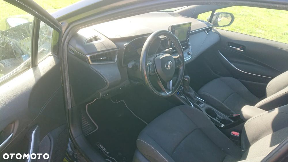 Toyota Corolla - 14