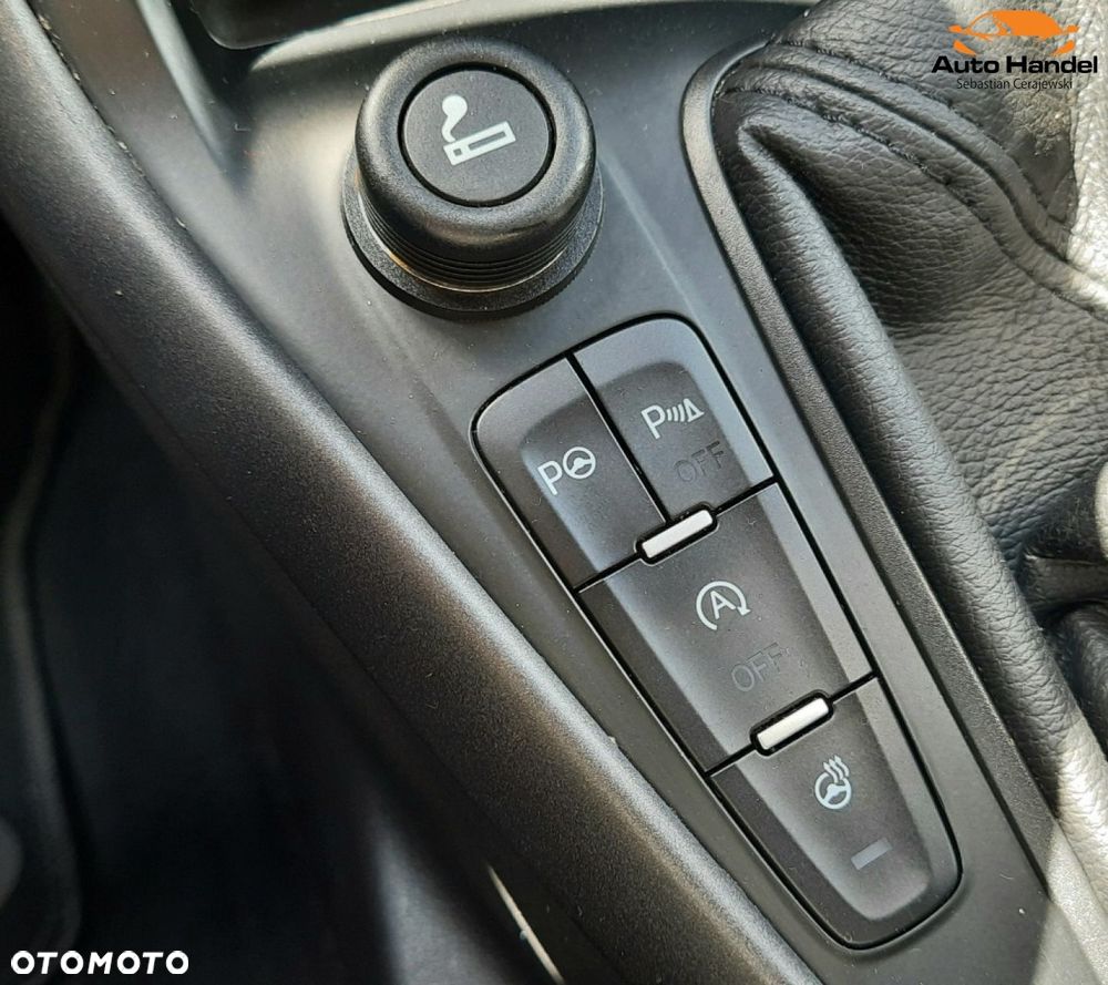 Ford Focus - 37