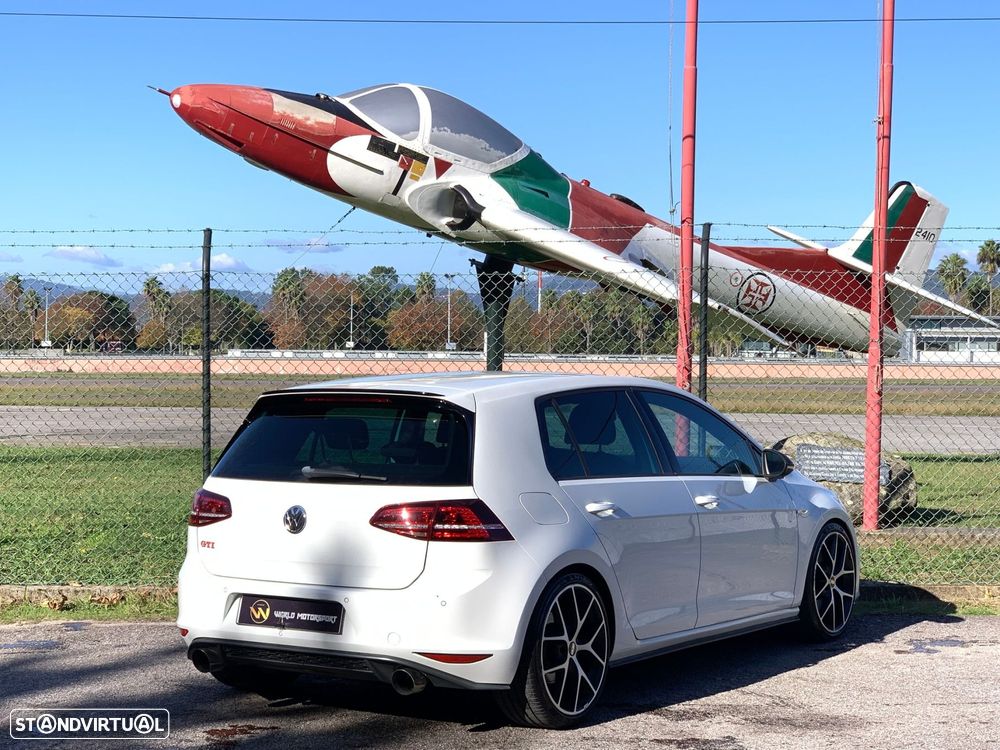 VW Golf 2.0 TSi GTi - 5