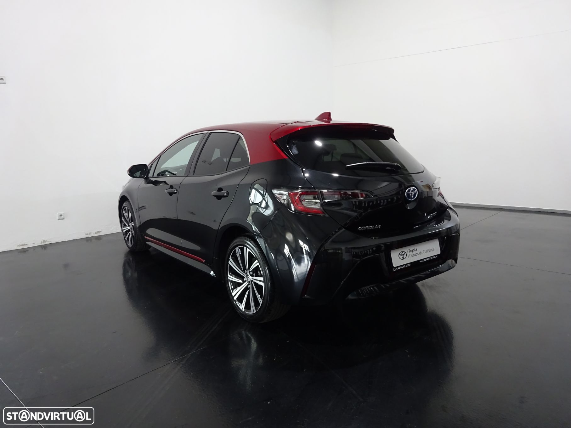 Toyota Corolla 1.8 Hybrid Comfort+P.Sport - 2