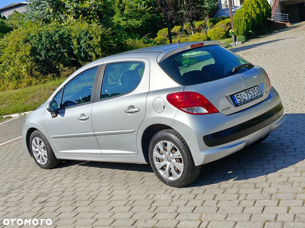 Peugeot 207 1.4 HDi Active - 14