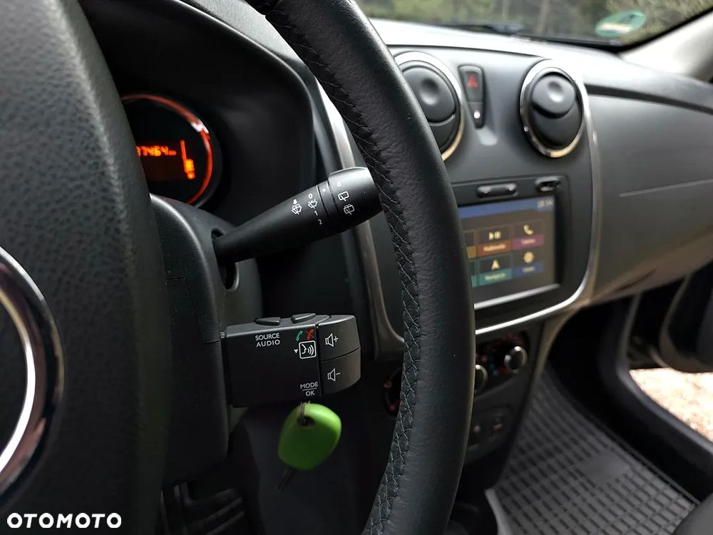 Dacia Sandero Stepway TCe 90 Prestige - 33