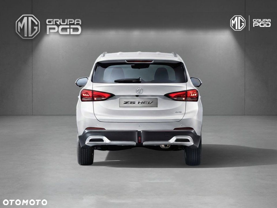 MG ZS Hybrid+ - 8