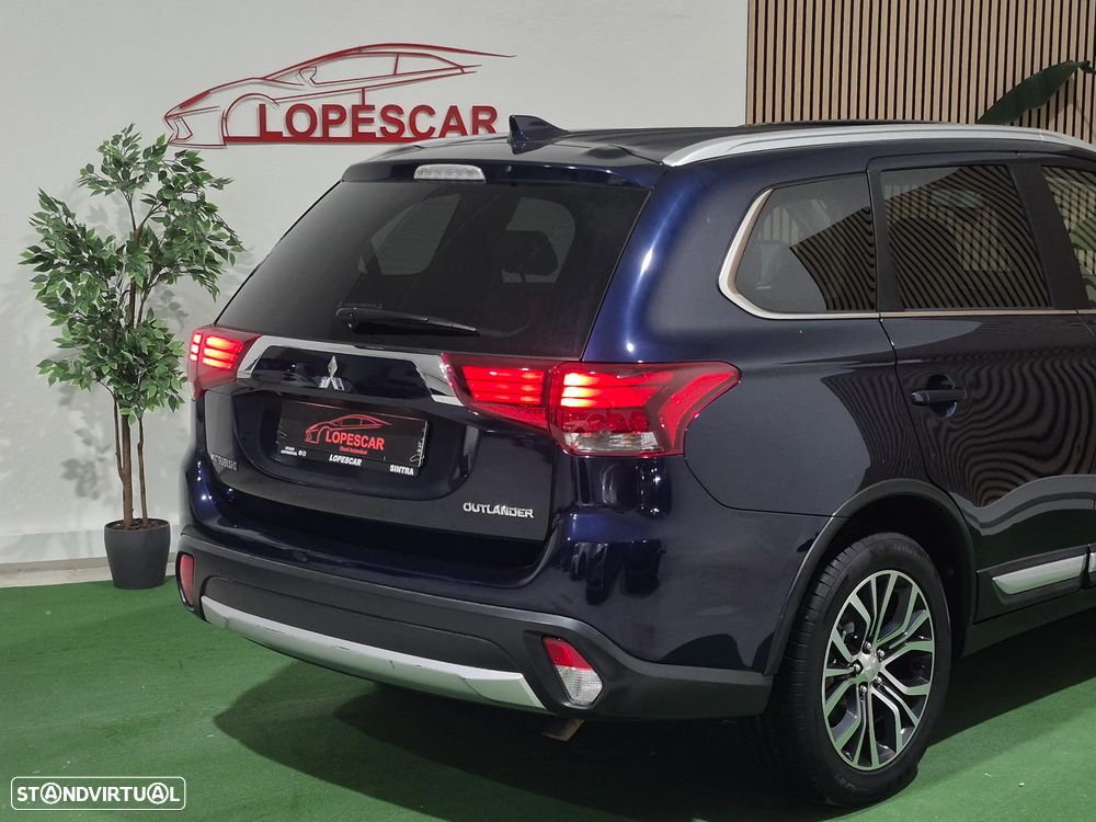 Mitsubishi Outlander 2.2 DI-D Instyle Navi - 6