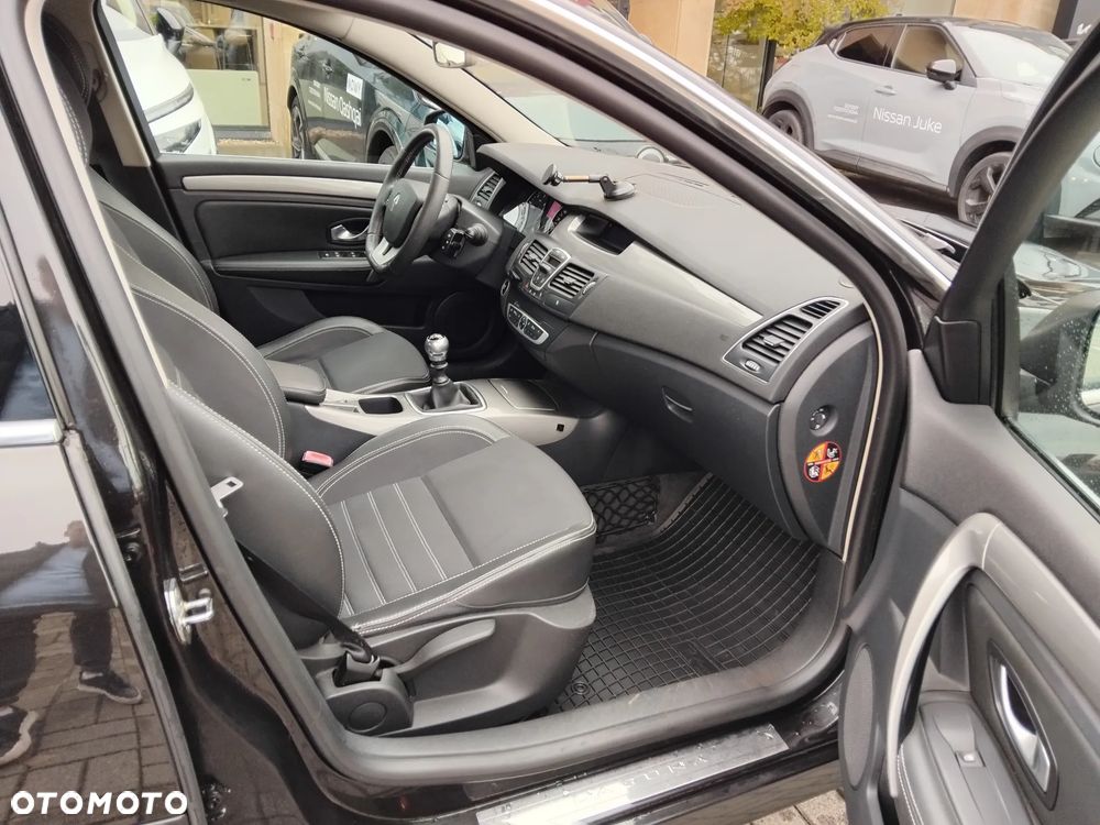 Renault Laguna ENERGY dCi 130 FAP Start-Stop Limited - 21