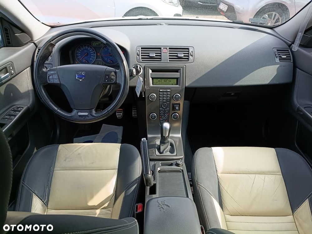 Volvo V50 - 13