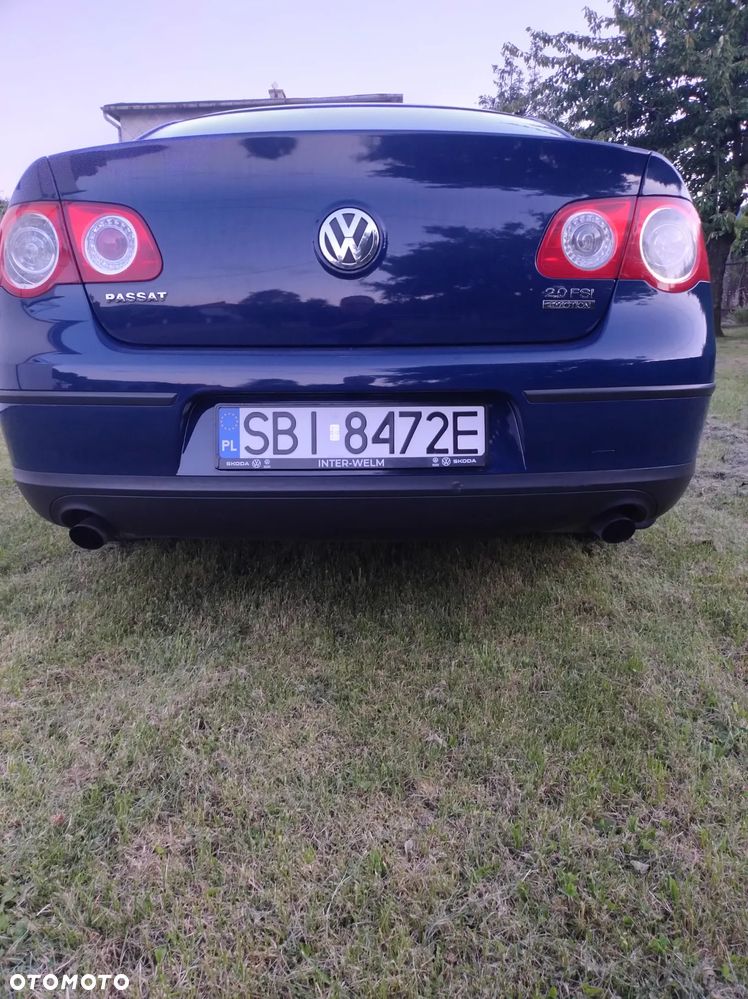 Volkswagen Passat 2.0 FSI 4Mot Comfortline - 14