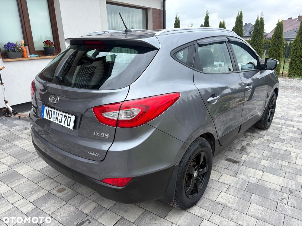 Hyundai ix35 2.0 4WD Trend - 11