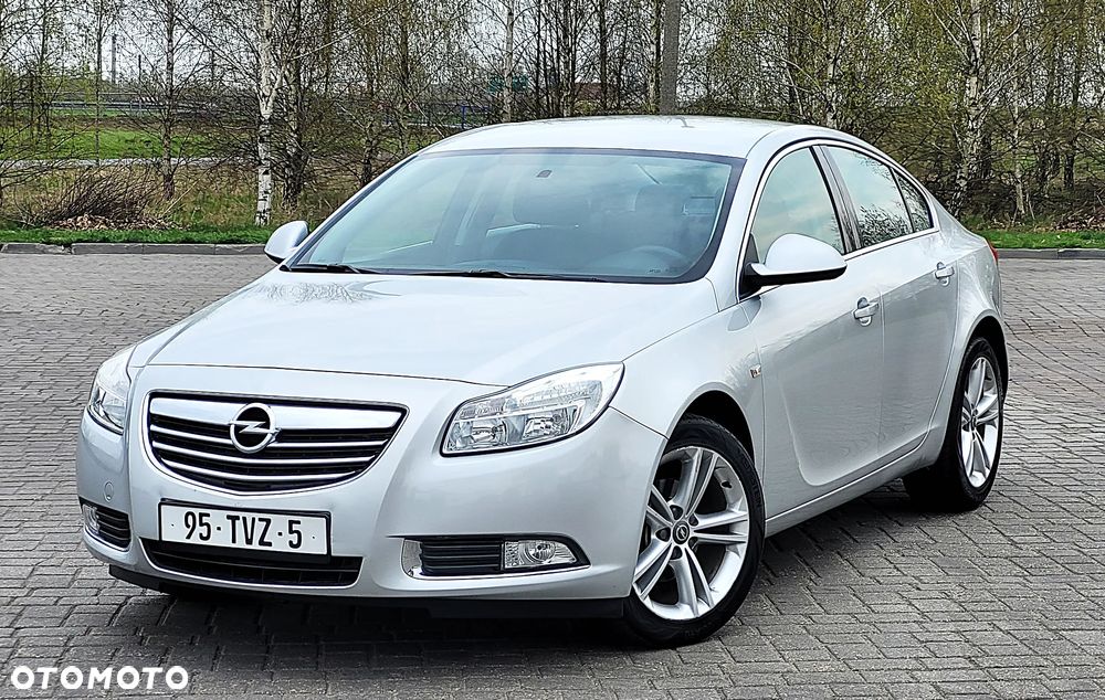 Opel Insignia - 2