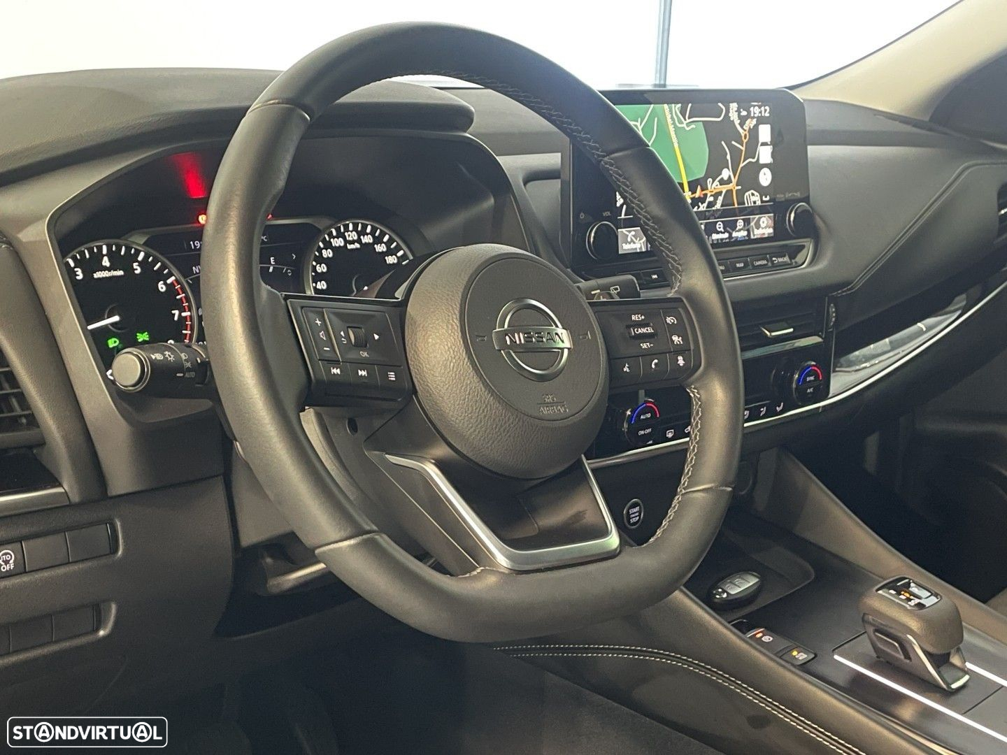Nissan Qashqai 1.3 DIG-T N-Connecta LED Xtronic - 3