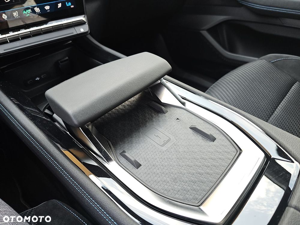 Renault Austral 1.2 E-Tech Full Hybrid 200 Iconic esprit Alpine MMT - 29