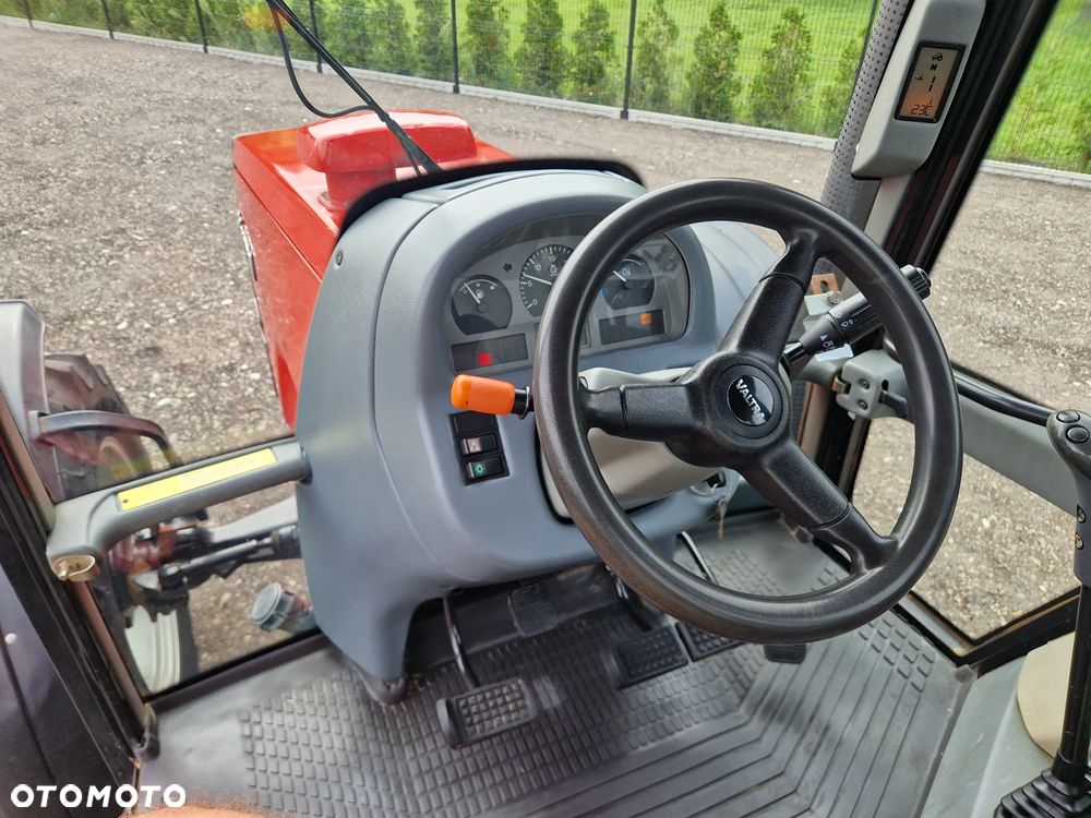 Valtra 6350 HiTech - 11
