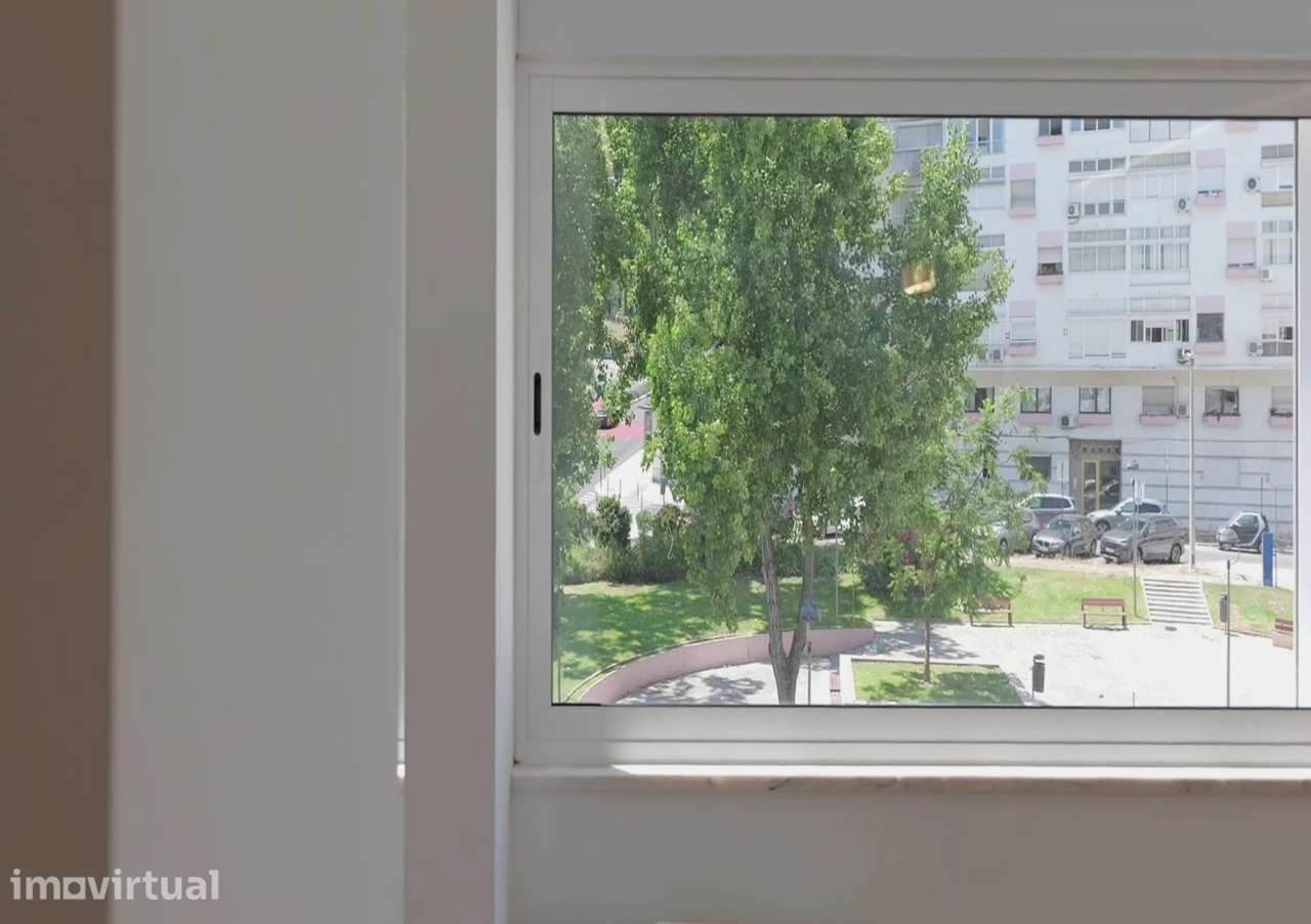 Apartamento T3 com 2 casas de banho no Lumiar - Grande imagem: 5/19