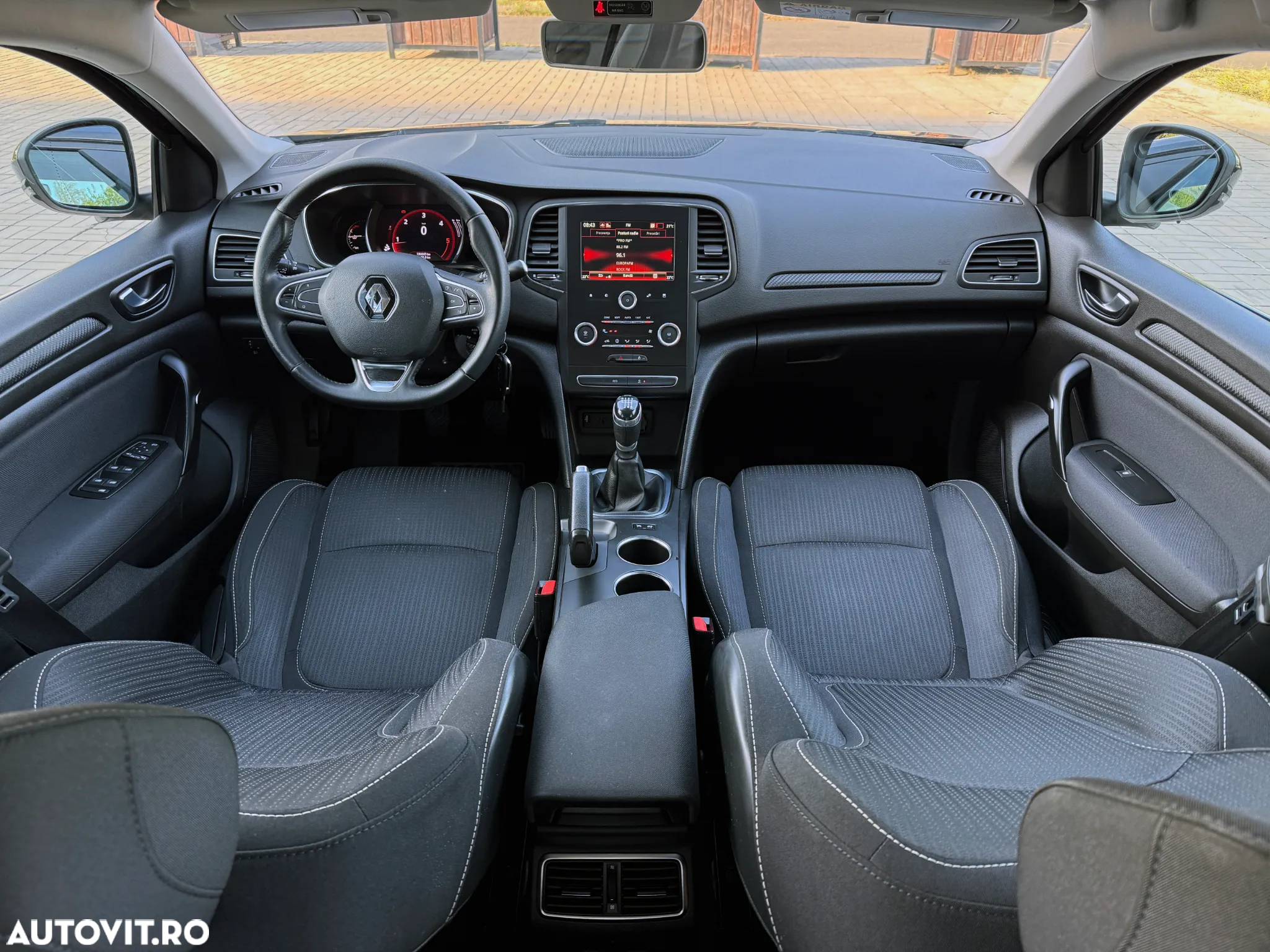 Renault Megane Blue dCi Business - 3