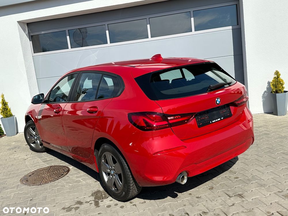 BMW Seria 1 116I 2024 photo 4