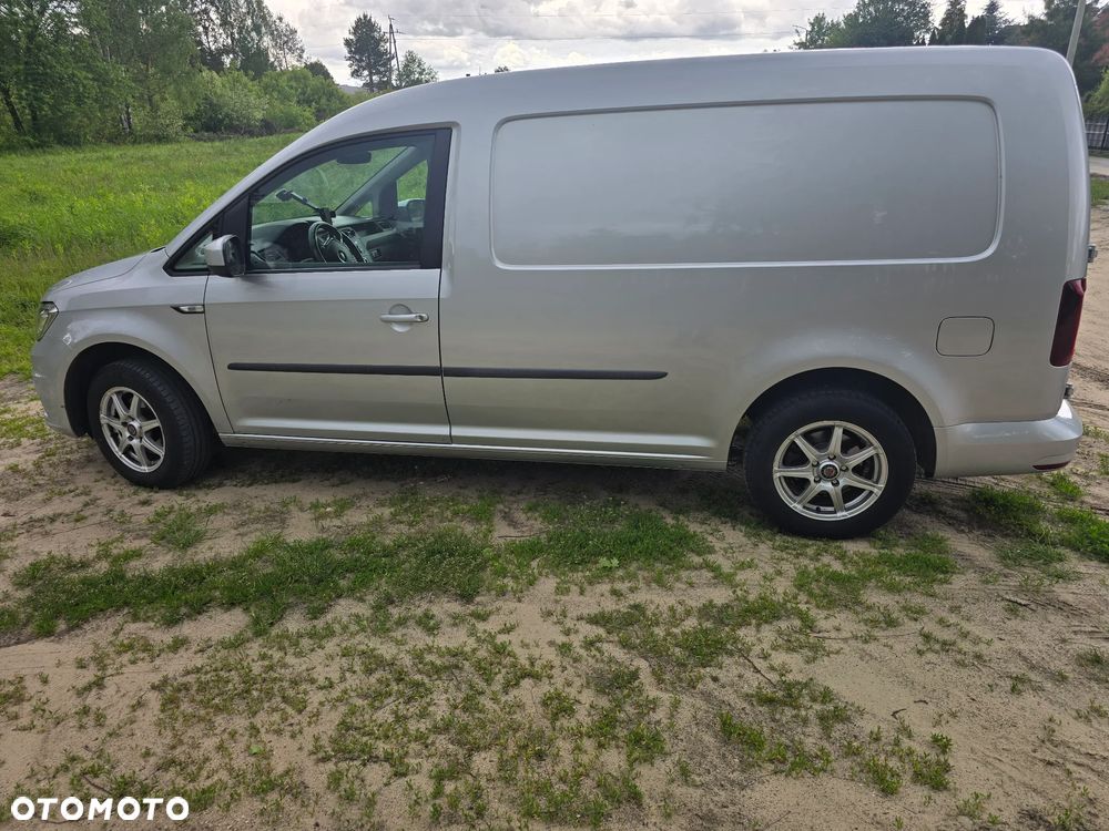Volkswagen Caddy 2.0 TDI DSG - 19