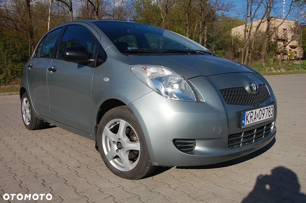 Toyota Yaris 1.3 Sol - 7