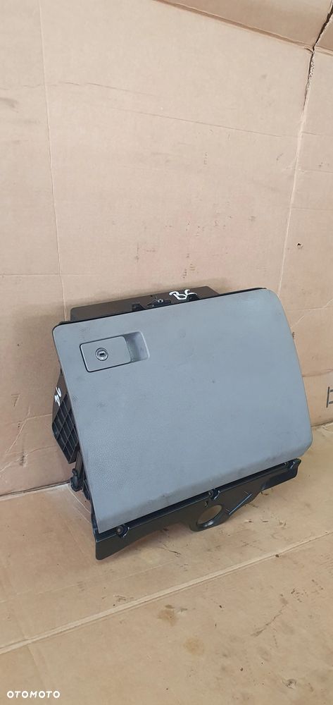 Schowek pasażera półka VW Passat B6 3C1857101 3C1857097AM - 3