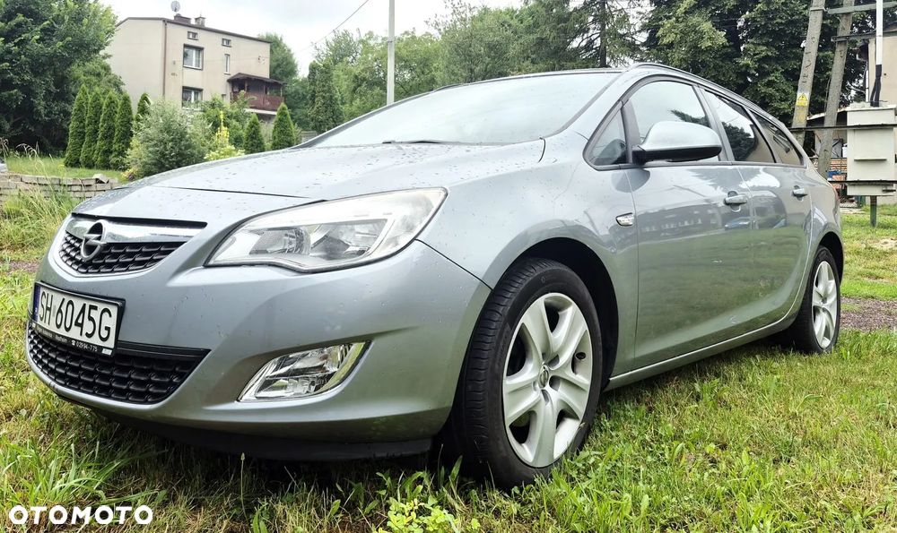 Opel Astra 1.7 CDTI DPF Sports Tourer - 2