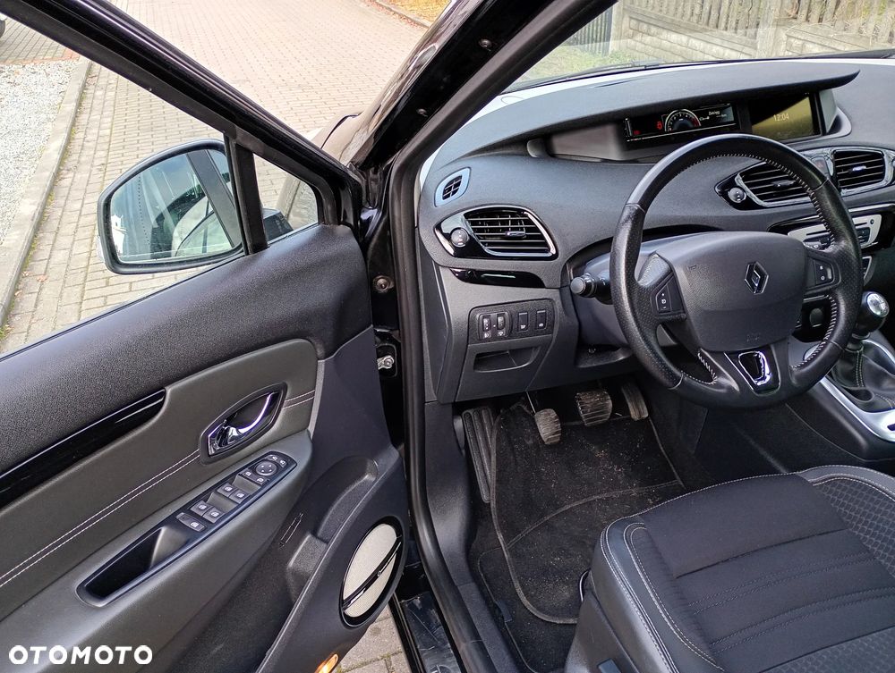 Renault Scenic Energy dCi 110 S&S Bose Edition - 11