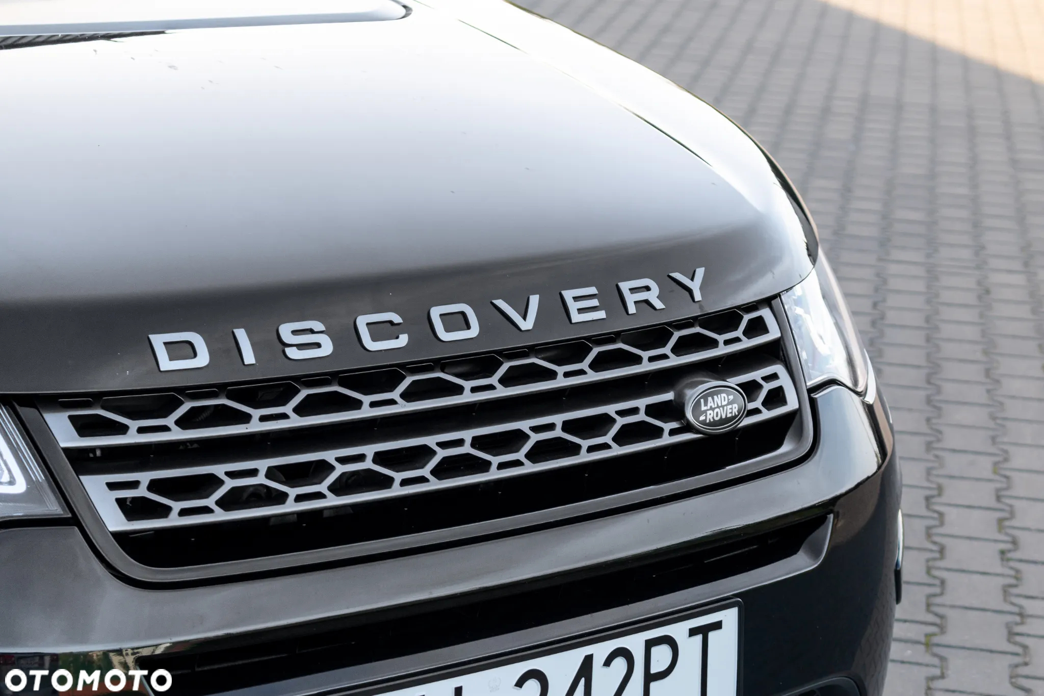 Land Rover Discovery Sport 2.0 TD4 HSE Luxury - 6
