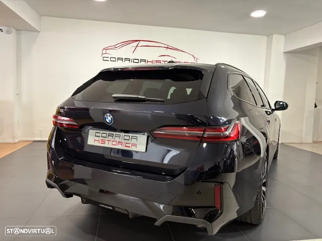 BMW i5 Touring eDrive40 Pack Desportivo M - 10